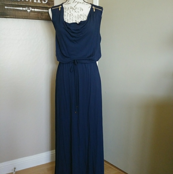 Ivanka Trump Dresses & Skirts - Ivanka Trump Maxi Dress